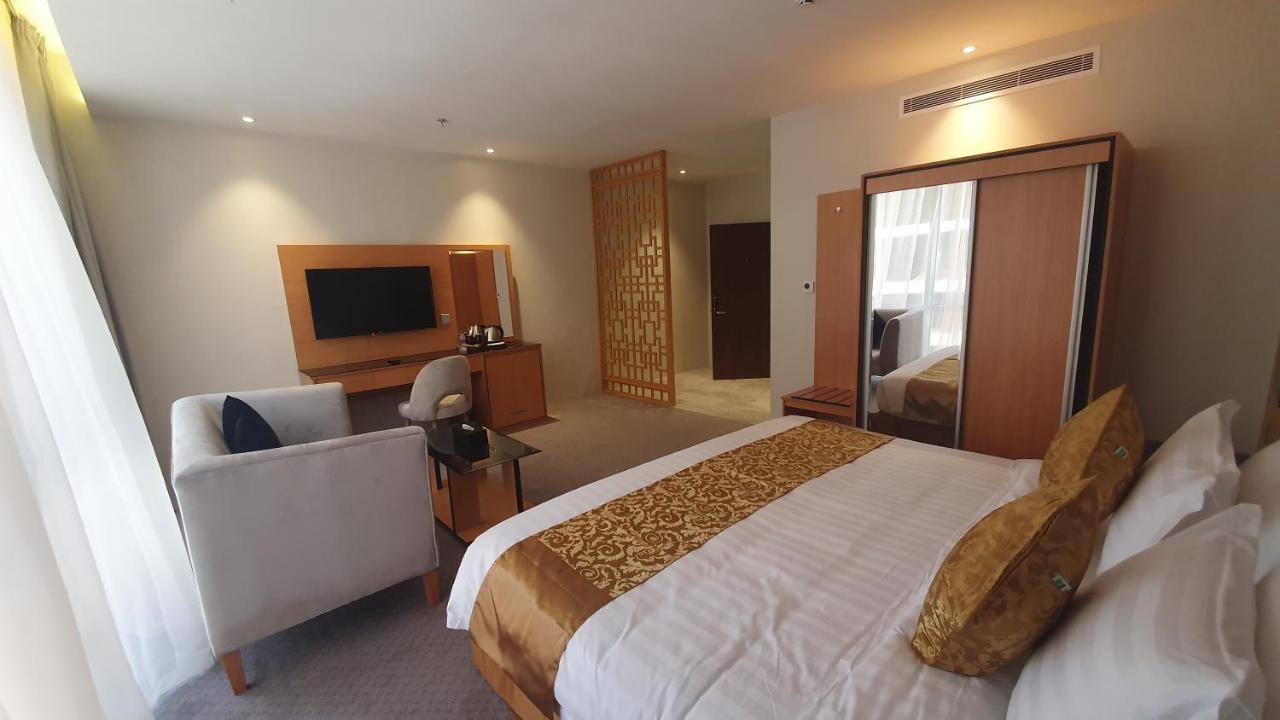 Hotel Al Rayyan Tower 3*