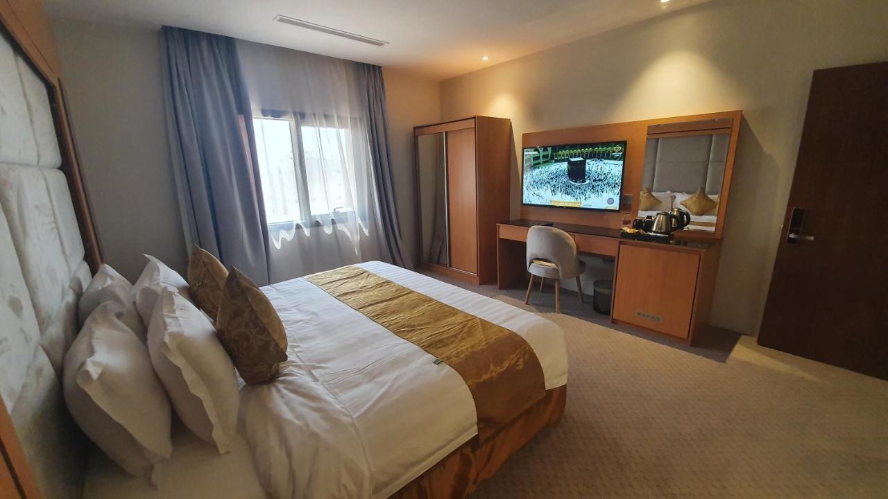 Al Rayyan Tower 3*